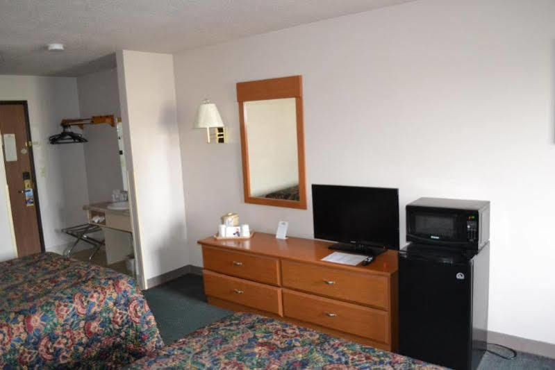 Countryside Inn & Suites Omaha East-Council Bluffs Ia Exterior foto